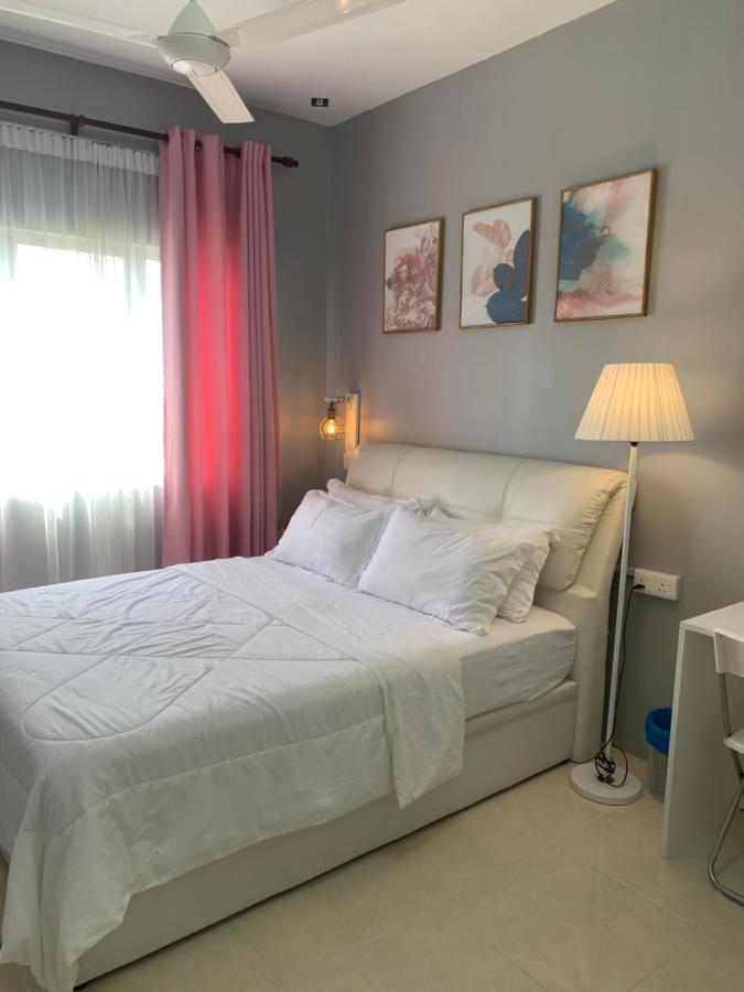 Dnaura Homestay Batu Buruk Terengganu Куала-Тренгану Екстер'єр фото