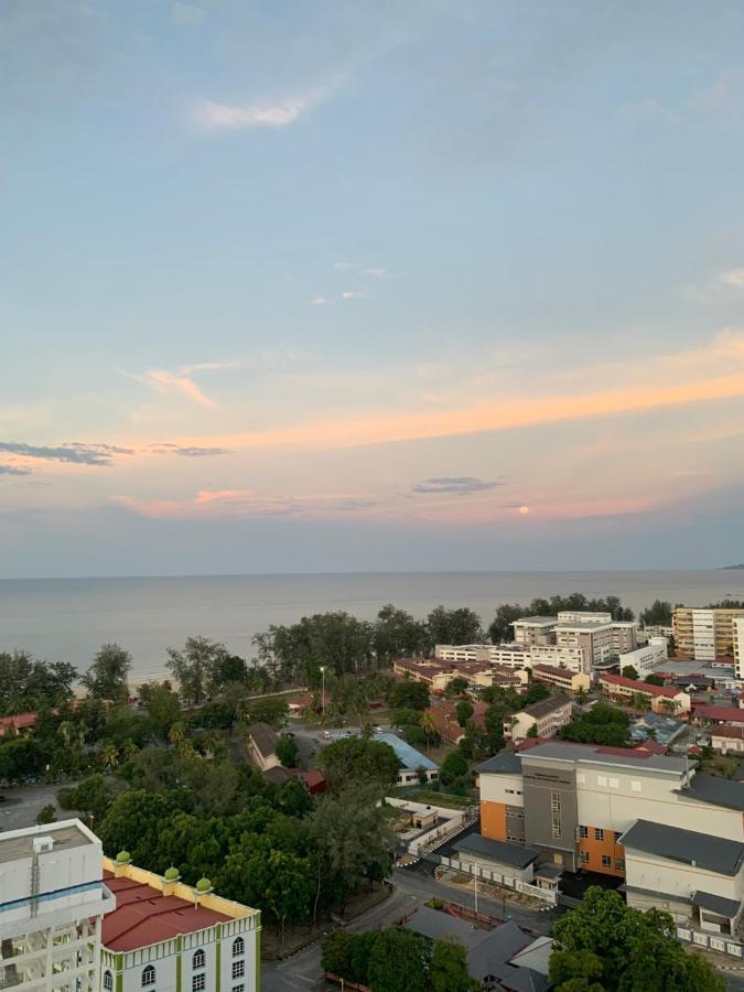 Dnaura Homestay Batu Buruk Terengganu Куала-Тренгану Екстер'єр фото