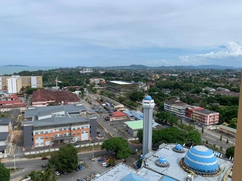 Dnaura Homestay Batu Buruk Terengganu Куала-Тренгану Екстер'єр фото