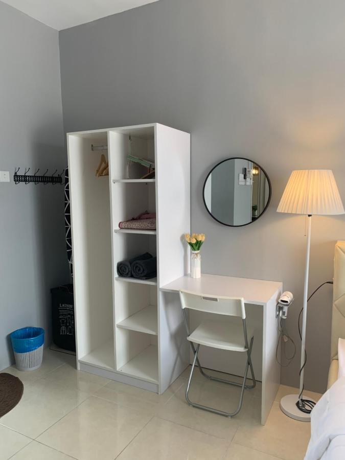 Dnaura Homestay Batu Buruk Terengganu Куала-Тренгану Екстер'єр фото