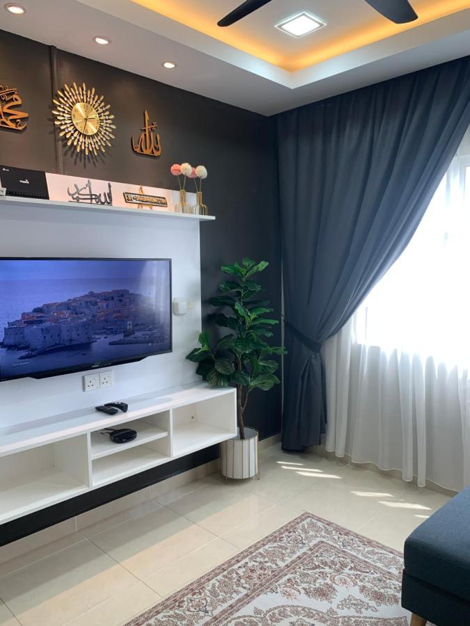 Dnaura Homestay Batu Buruk Terengganu Куала-Тренгану Екстер'єр фото